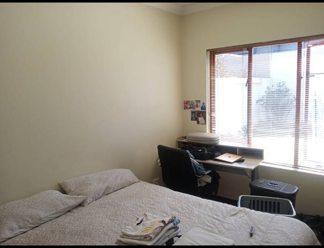 4 BEDROOM HOUSE FOR SALE IN PARKHAVEN